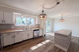 3363 Independence St, Grove City, OH 43123 - Photo 2