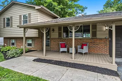2018 Candleberry Drive, Grove City, OH 43123 - Photo 2