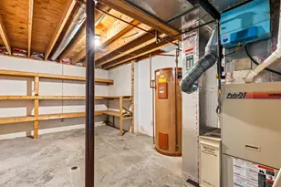670 Carriage Ct, Newark, OH 43055 - Photo 44