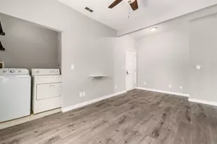 3244 E 5th Ave, Columbus, OH 43219 - Photo 8