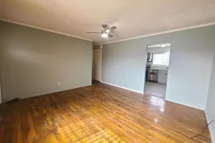 1868 Argyle Dr, Columbus, OH 43219 - Photo 4