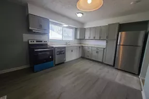 1868 Argyle Dr, Columbus, OH 43219 - Photo 8