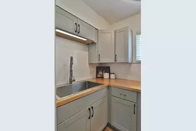 976 Joos Avenue, Columbus, OH 43229 - Photo 14