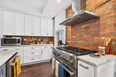 556 City Park Avenue, Columbus, OH 43215 - Photo 28