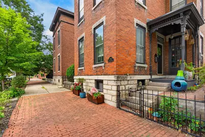 556 City Park Avenue, Columbus, OH 43215 - Photo 8