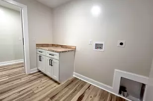 942 Country Club Dr, Howard, OH 43028 - Photo 16
