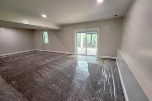 942 Country Club Dr, Howard, OH 43028 - Photo 30