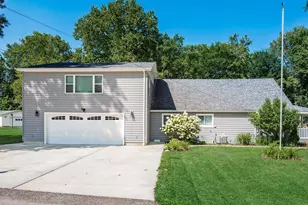 3155 Cottonwood Ct NE, Millersport, OH 43046 - Photo 6