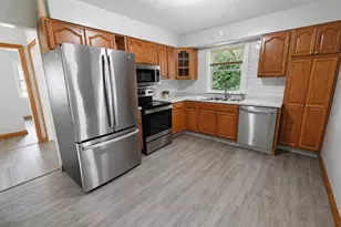 2434 Greenfield Sabina Rd SW, Washington Court House, OH 43160 - Photo 8