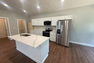 2614 Clybourne Rd, Columbus, OH 43231 - Photo 12