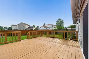 5295 Sawatch Dr, Columbus, OH 43228 - Photo 38