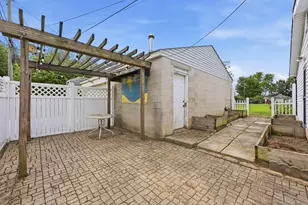 1943 Rea Ave, Columbus, OH 43223 - Photo 8