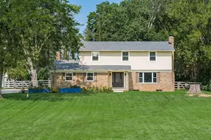 235 Cole Rd, Galloway, OH 43119 - Photo 1