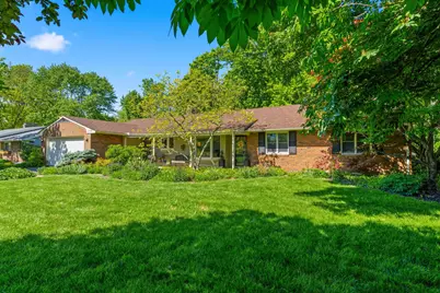 3795 Surrey Hill Place, Upper Arlington, OH 43220 - Photo 4