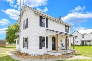 43 Third St SE, Newark, OH 43056 - Photo 2
