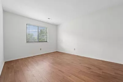 2279 Hedgerow #2279  C, Columbus, OH 43220 - Photo 16