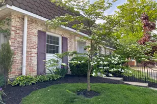 2850 Chateau Cir, Upper Arlington, OH 43221 - Photo 18
