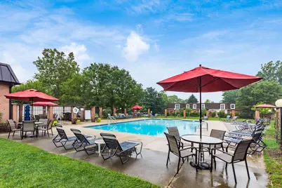 2850 Chateau Circle #89, Upper Arlington, OH 43221 - Photo 32