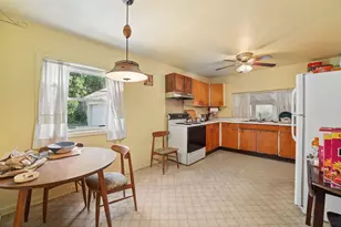 2716 Fairwood Ave, Columbus, OH 43207 - Photo 8