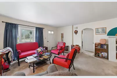 2716 Fairwood Avenue, Columbus, OH 43207 - Photo 6