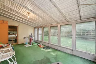 2716 Fairwood Ave, Columbus, OH 43207 - Photo 22