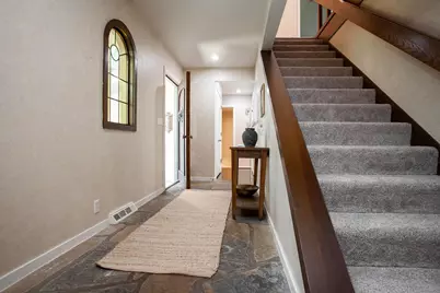8136 Blind Brook Court, Columbus, OH 43235 - Photo 10