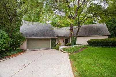 8136 Blind Brook Court, Columbus, OH 43235 - Photo 6