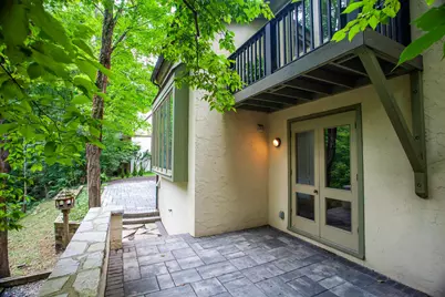8136 Blind Brook Court, Columbus, OH 43235 - Photo 4