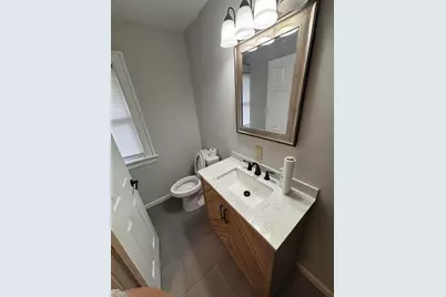2568 Indianola Avenue, Columbus, OH 43202 - Photo 4