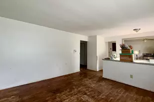 1685 Liscomb Rd, Columbus, OH 43207 - Photo 2