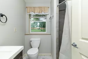 639 Academy Dr, Galloway, OH 43119 - Photo 34