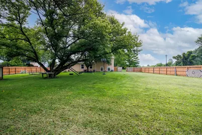 639 Academy Drive, Galloway, OH 43119 - Photo 8