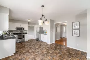11298 Wyndham Cir, Pickerington, OH 43147 - Photo 10