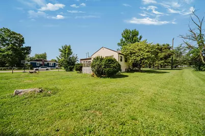 1698 Brown Road, Columbus, OH 43223 - Photo 40
