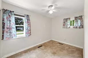 367 Yarmouth Ln, Columbus, OH 43228 - Photo 18