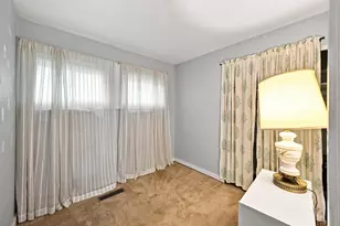 367 Yarmouth Ln, Columbus, OH 43228 - Photo 20