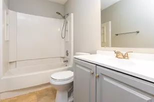 3248 Summertime Ct, Columbus, OH 43221 - Photo 16