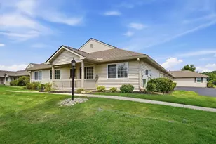 4359 Seahorse Ln, Groveport, OH 43125 - Photo 2