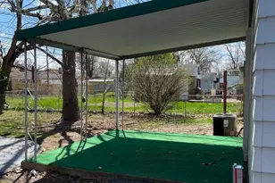 484 S Hampton Rd, Columbus, OH 43213 - Photo 10
