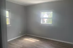 484 S Hampton Rd, Columbus, OH 43213 - Photo 4