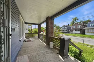 1126 E 17th Ave, Columbus, OH 43211 - Photo 2
