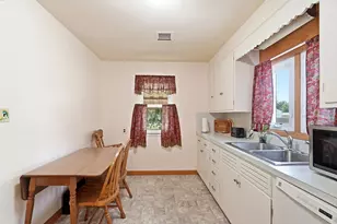 117 Hansbarger Ave, Baltimore, OH 43105 - Photo 16