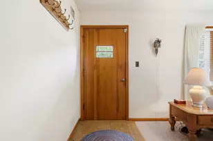 117 Hansbarger Ave, Baltimore, OH 43105 - Photo 6