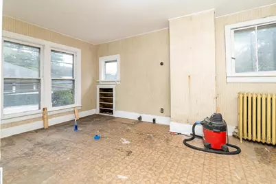 143 W Central Avenue, Delaware, OH 43015 - Photo 26