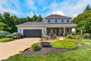 253 Clark Dr, Circleville, OH 43113 - Photo 2