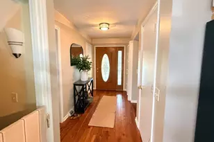 300 Heather Ln, Powell, OH 43065 - Photo 6