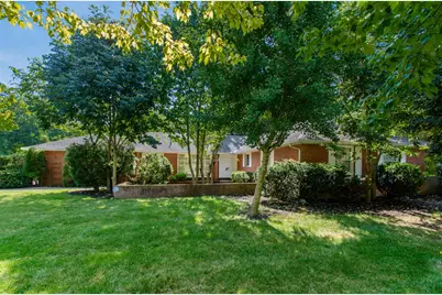 4260 Oxford Drive, Upper Arlington, OH 43220 - Photo 1