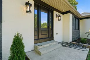 893 Singing Hills Ln, Columbus, OH 43235 - Photo 78
