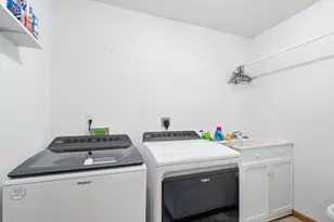 630 Elaine Dr, West Jefferson, OH 43162 - Photo 28