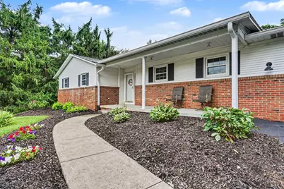121 Cherokee Trail, Granville, OH 43023 - Photo 2